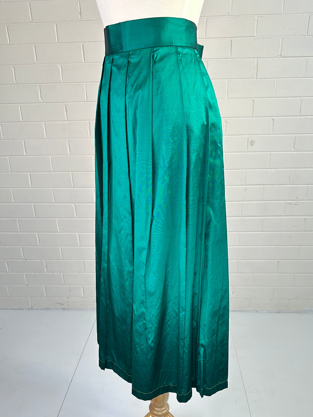 No label | skirt | size 10 | midi length