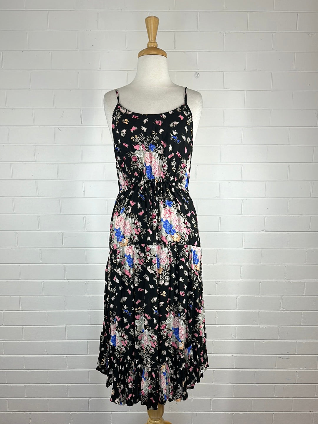 Auguste | dress | size 8 | midi length