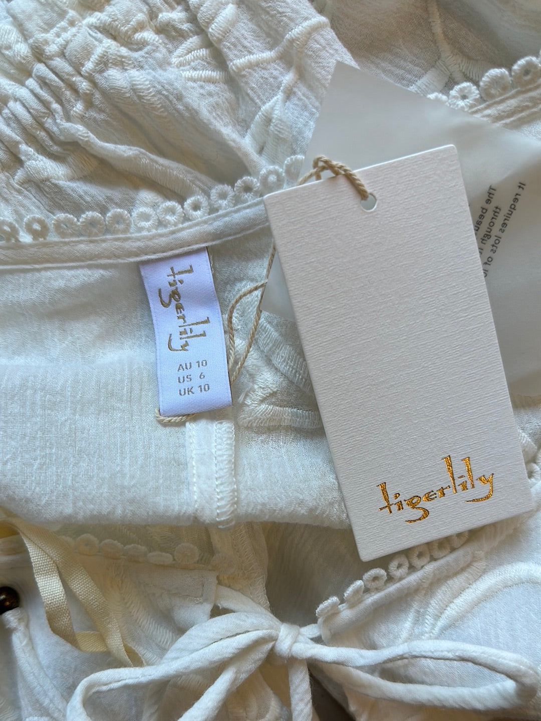 Tigerlily | top | size 10 | three quarter sleeve | 100% cotton | new with tags