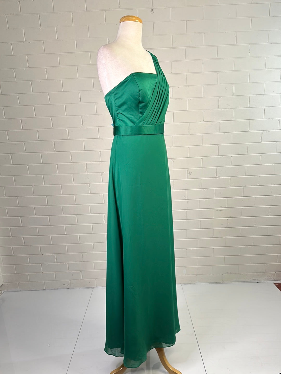 Oleg Cassini | New York | gown | size 8 | maxi length