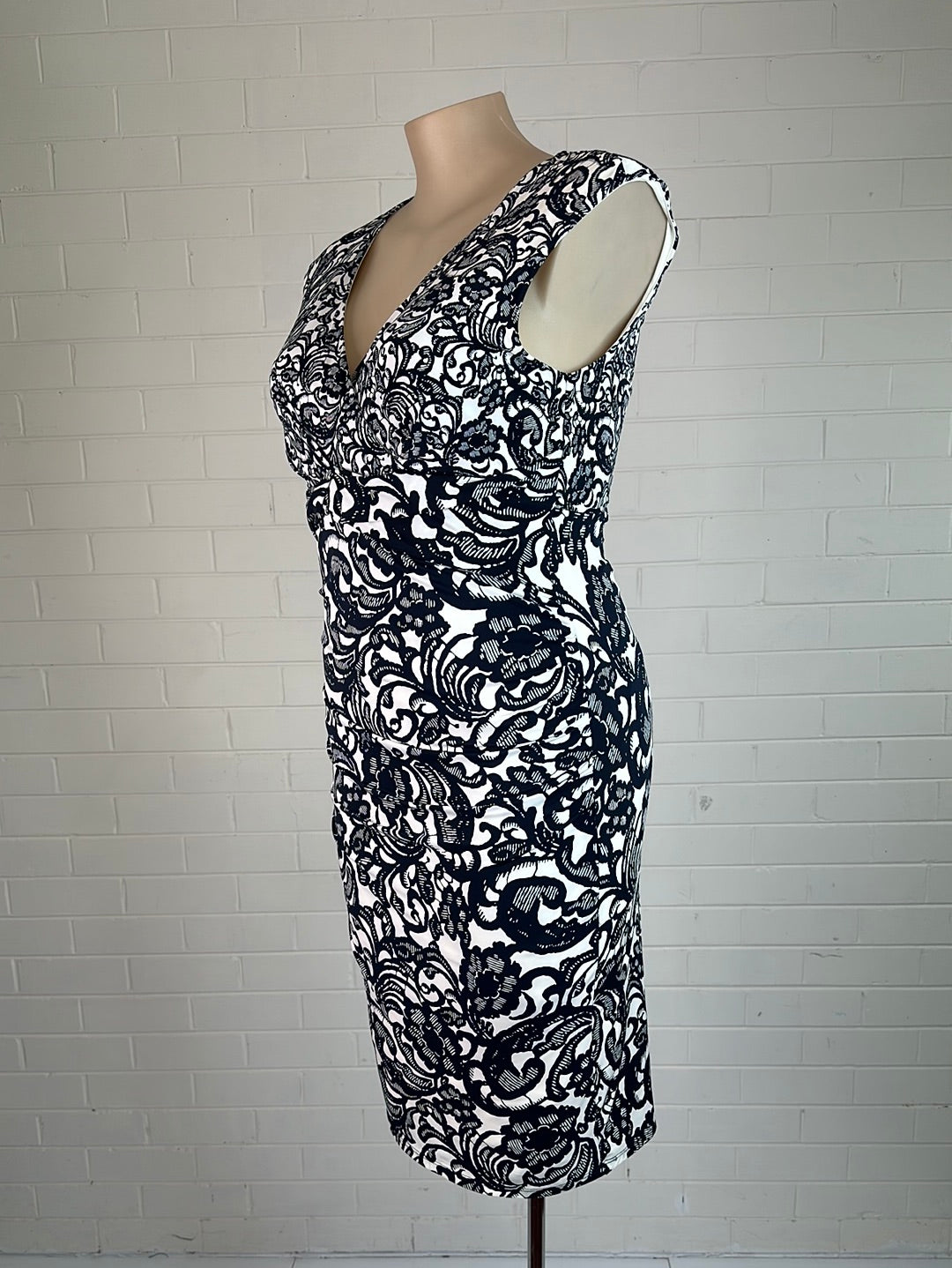 Phase Eight | dress | size 16 | midi length