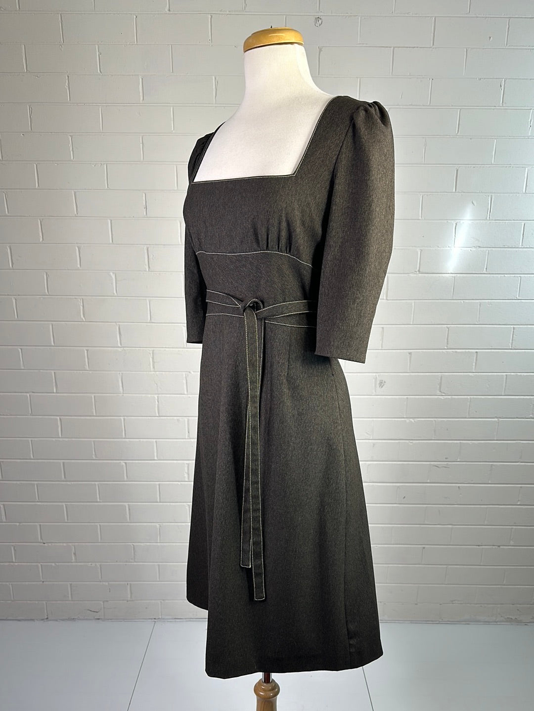Betty Jackson | London | vintage 90's | dress | size 10 | knee length