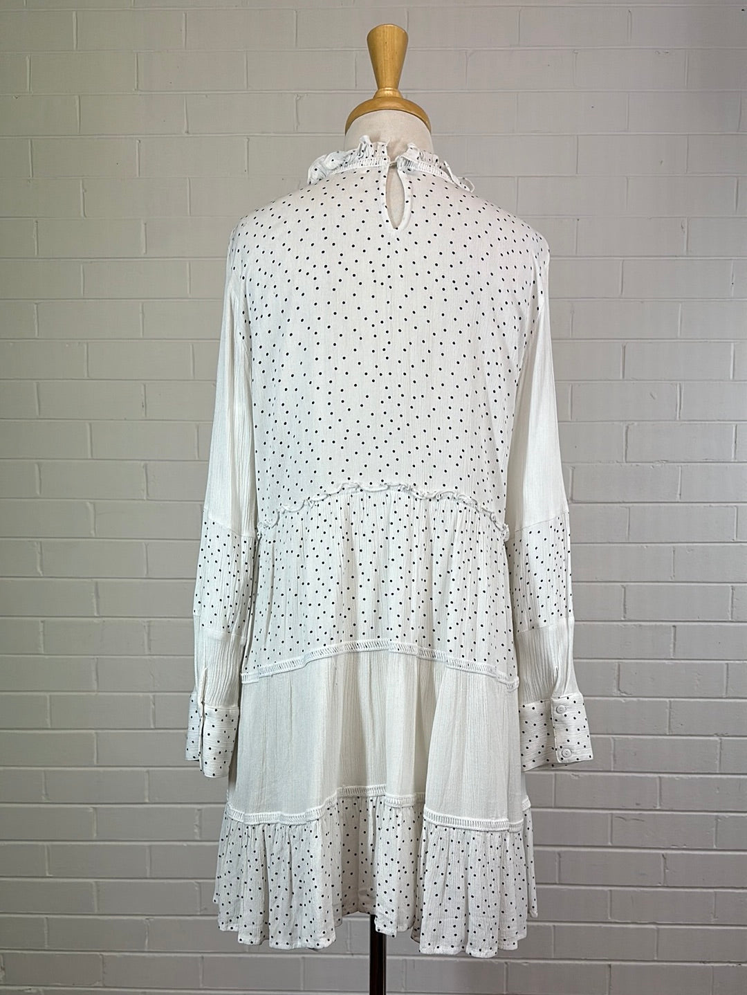DISSH | dress | size 10 | knee length