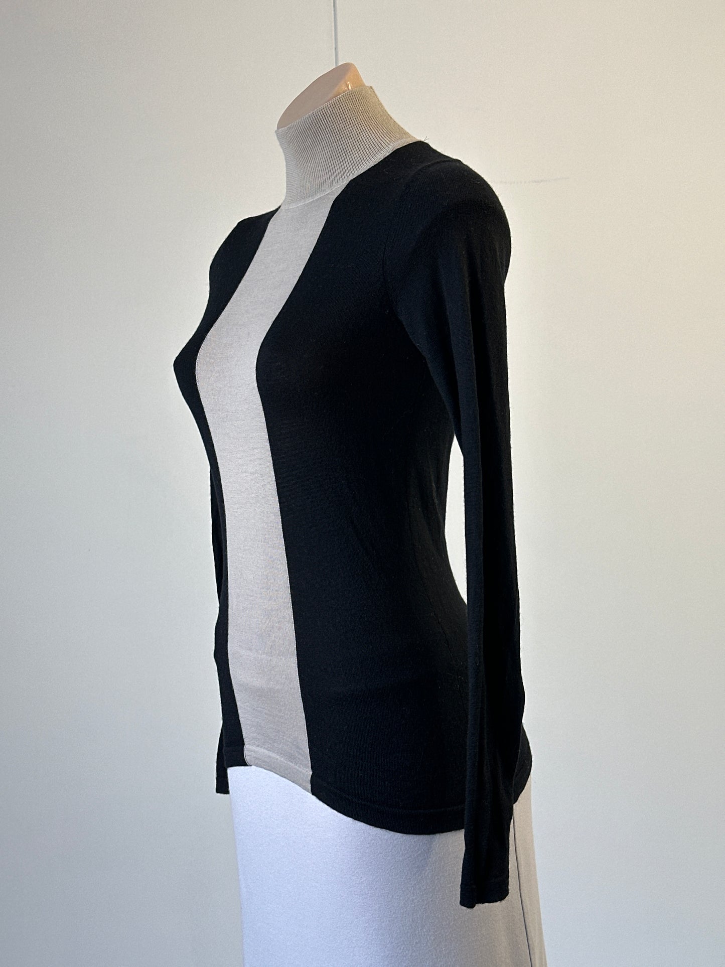 Cue | sweater | size 10 | turtleneck | 100% wool