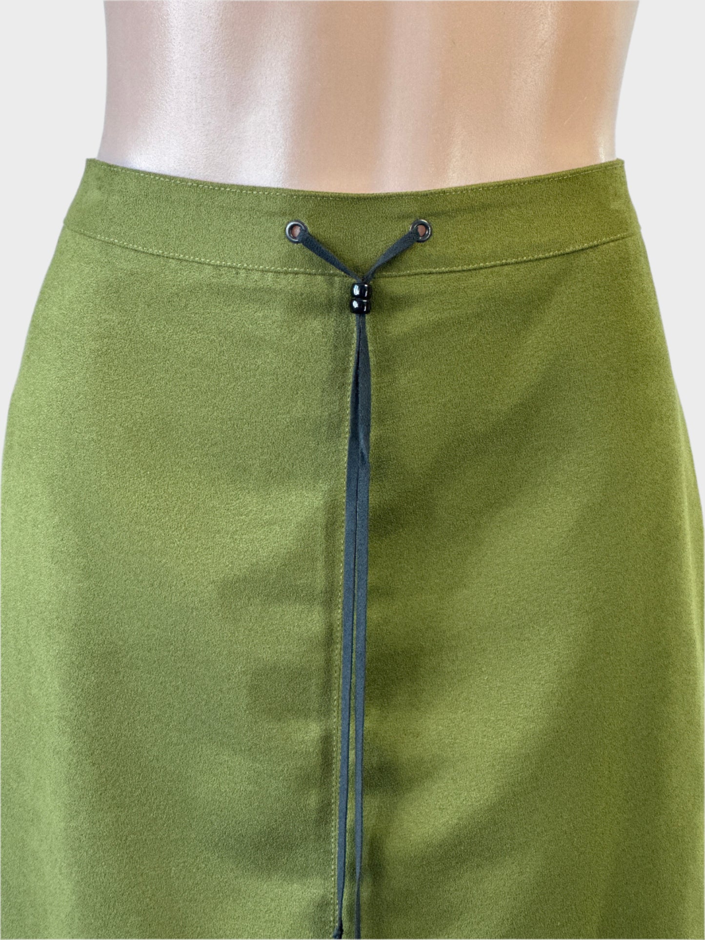 Review | skirt | size 12 | knee length