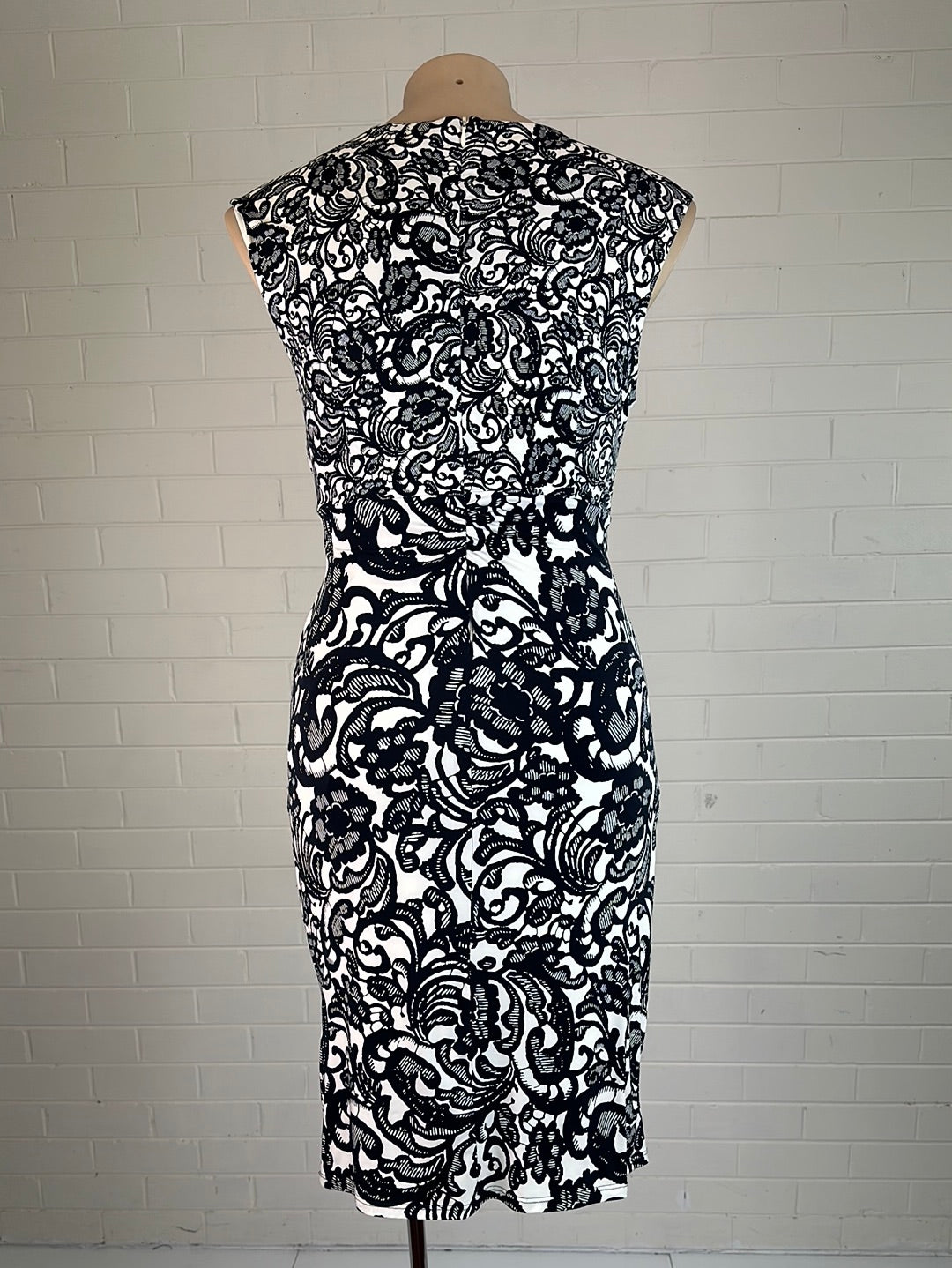 Phase Eight | dress | size 16 | midi length