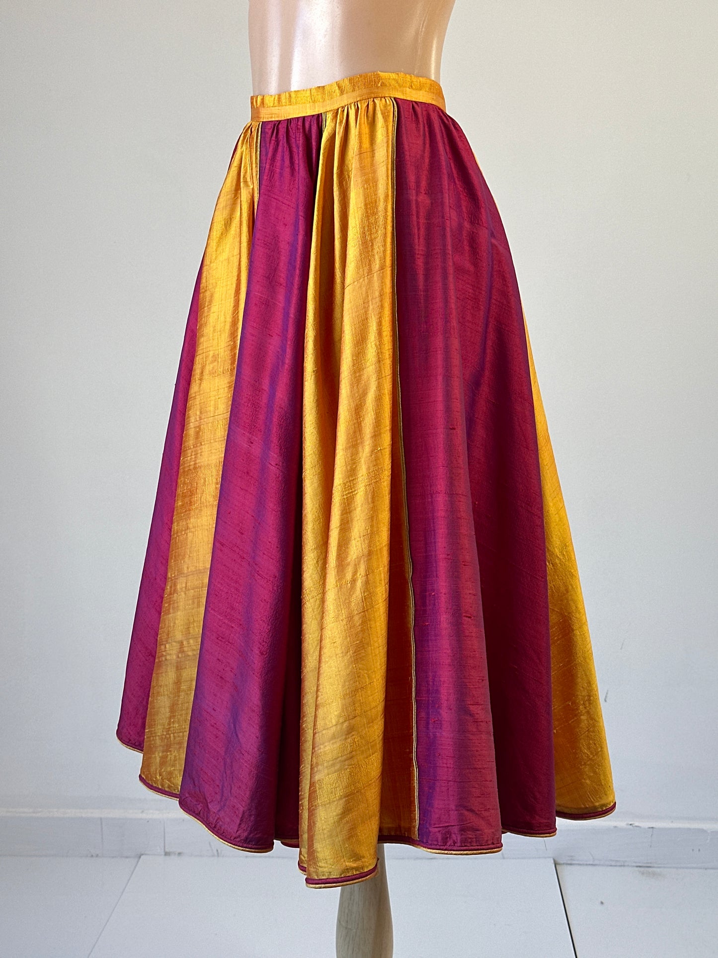 REGAMUS | London | vintage 80's | skirt | size 12 | midi length