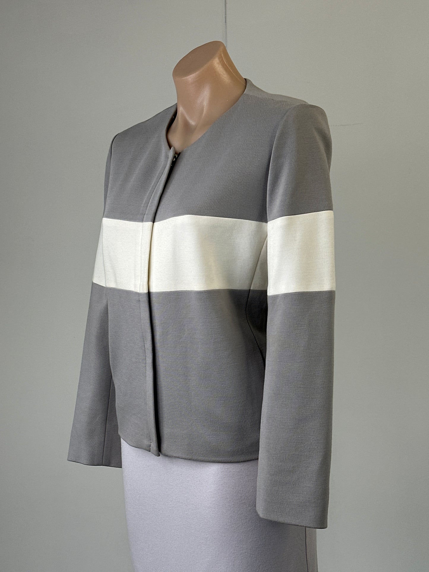 Carla Zampatti | jacket | size 10 | zip front | made in Australia 🇦🇺