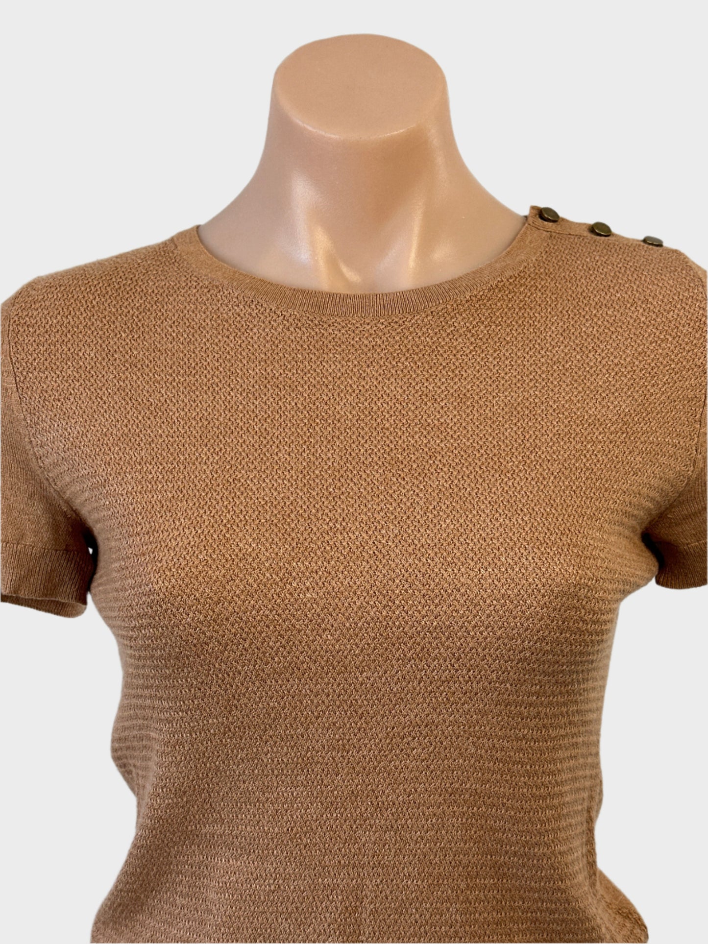 Loft | US | top | size 8 | cap sleeve