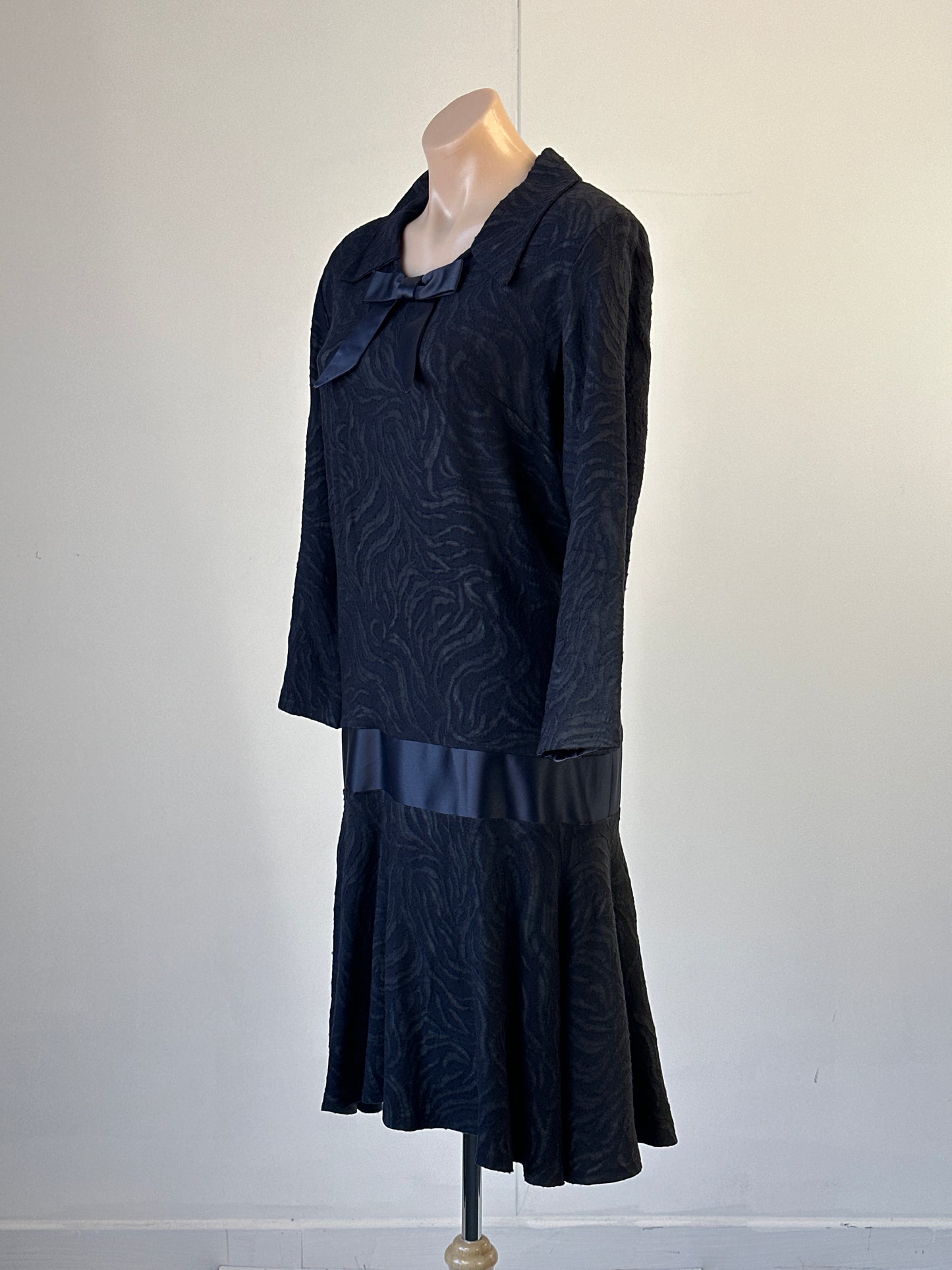 No label - custom made | vintage 80's | dress | size 12 | knee length