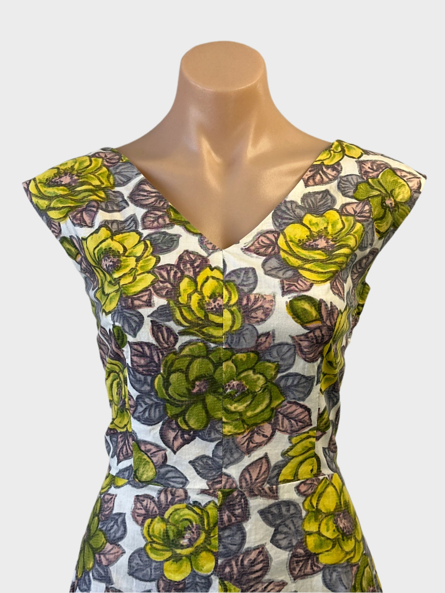 No label | vintage 60’s | dress | size 12 | midi length