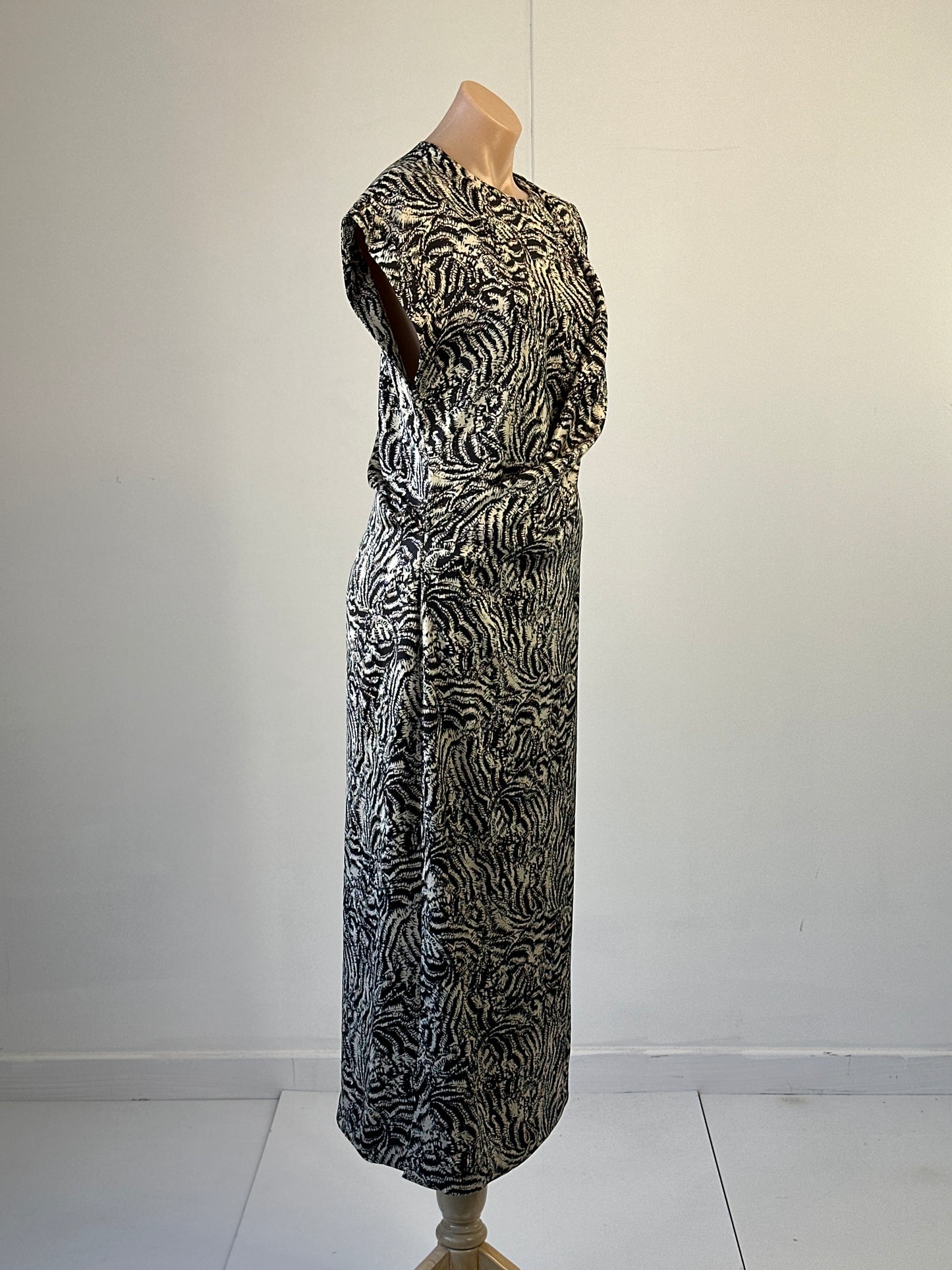 COS | dress | size 12 | maxi length.