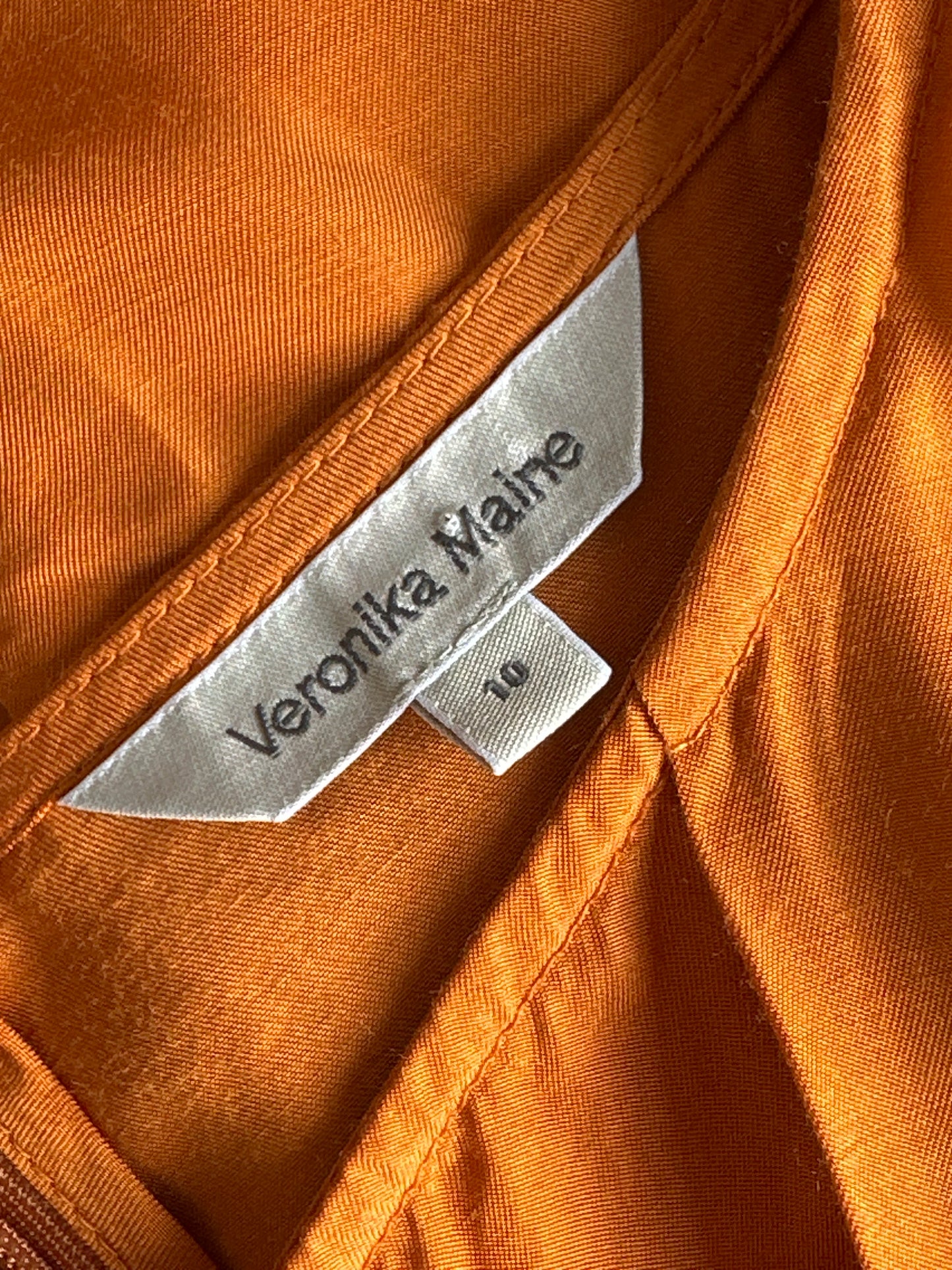 Veronika Maine | top | size 10 | cap sleeve