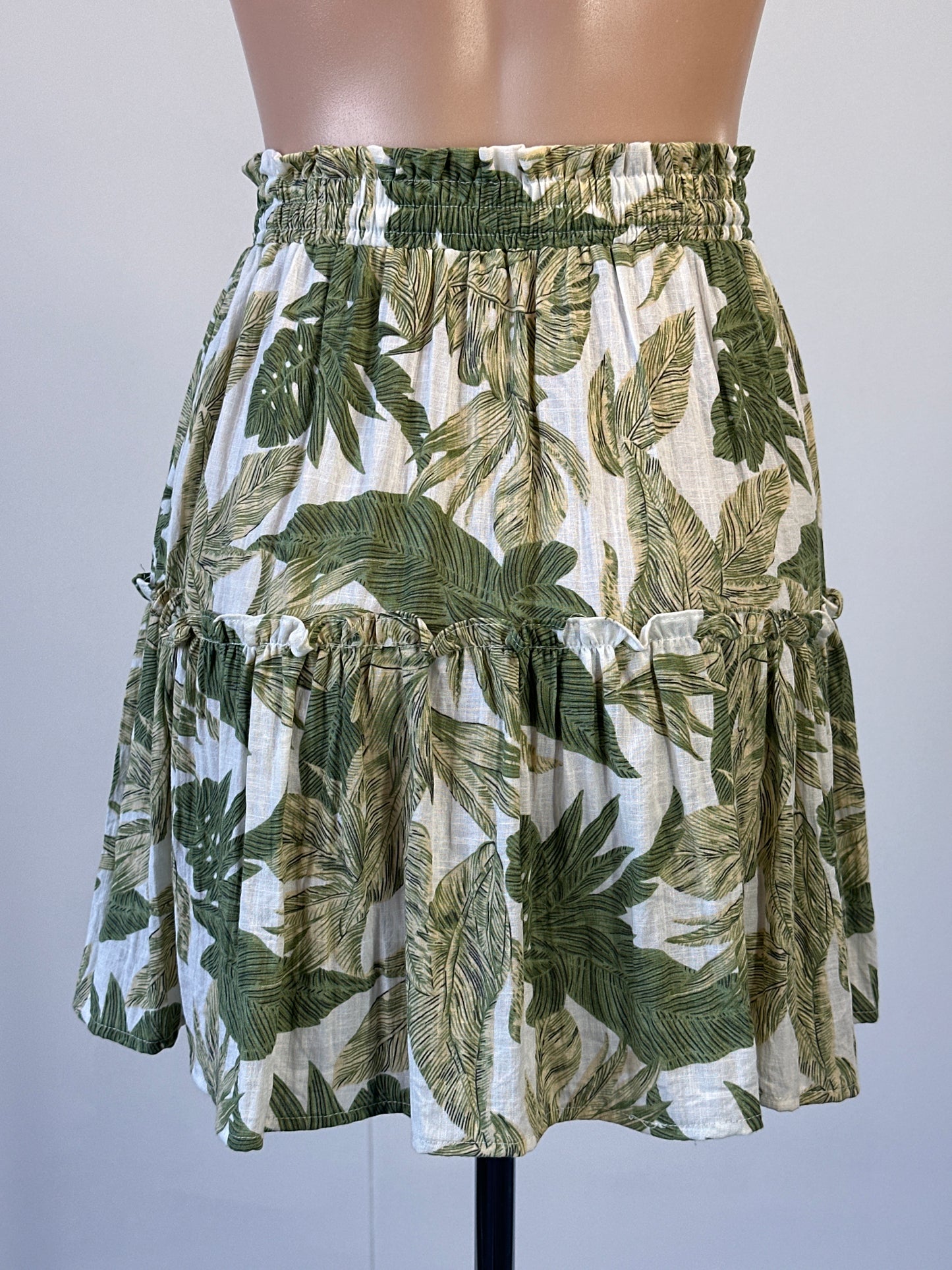 Yours Truly | skirt | size 12 | mini length | 100% linen