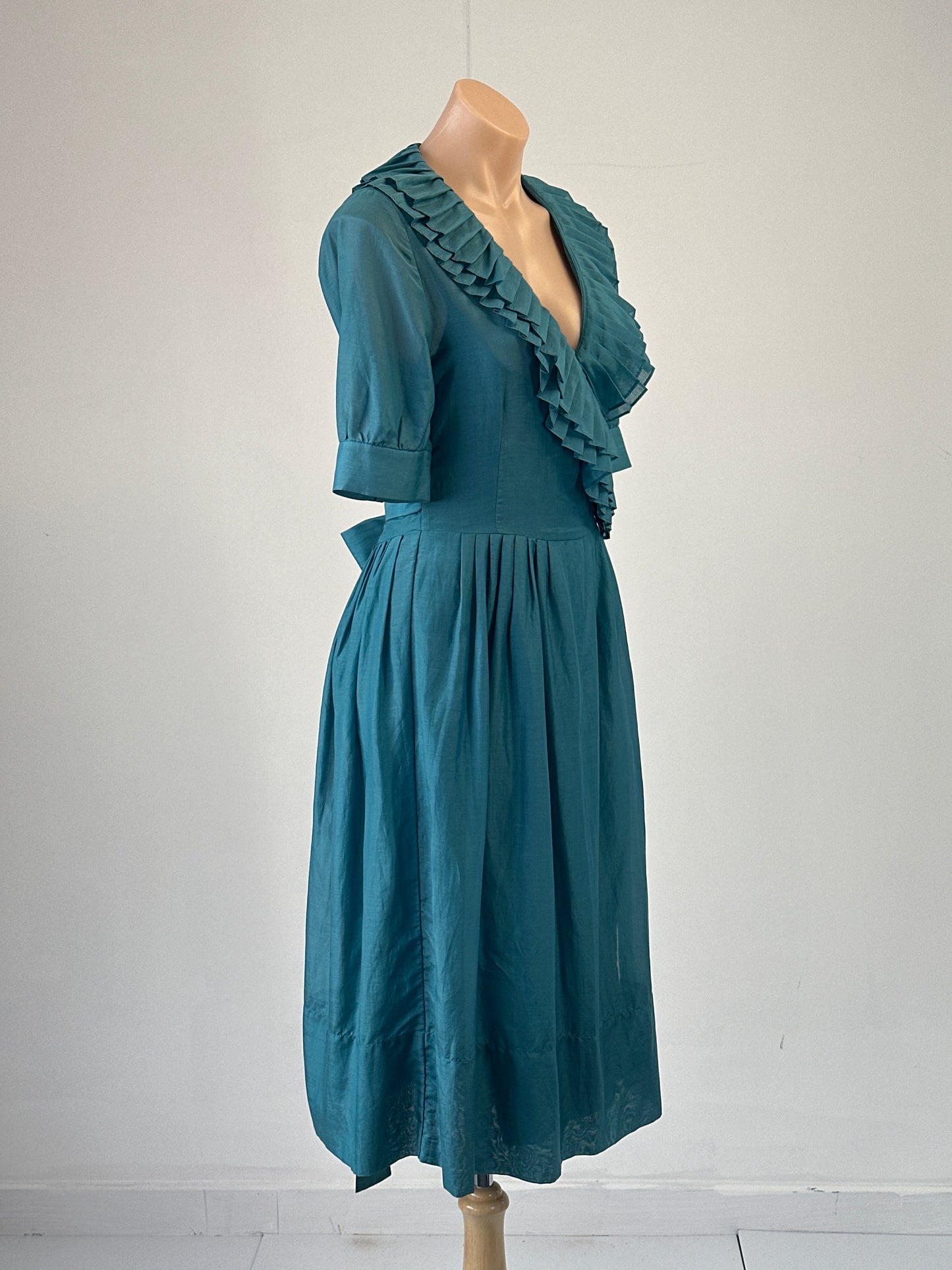 Perri Cutten | vintage 90's | dress | size 8 | midi length | cotton silk blend | made in Australia 🇦🇺