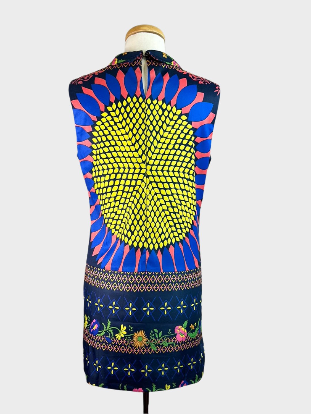 SiQiLi | dress | size 10 | knee length | 100% silk