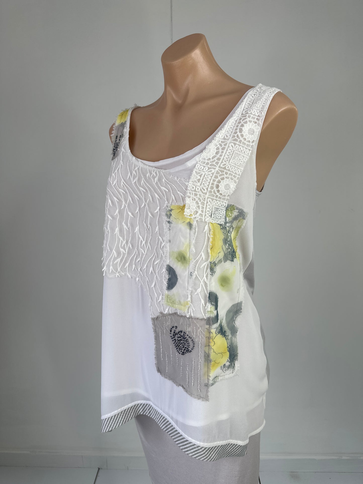 Gordon Smith | top | size 10 | sleeveless