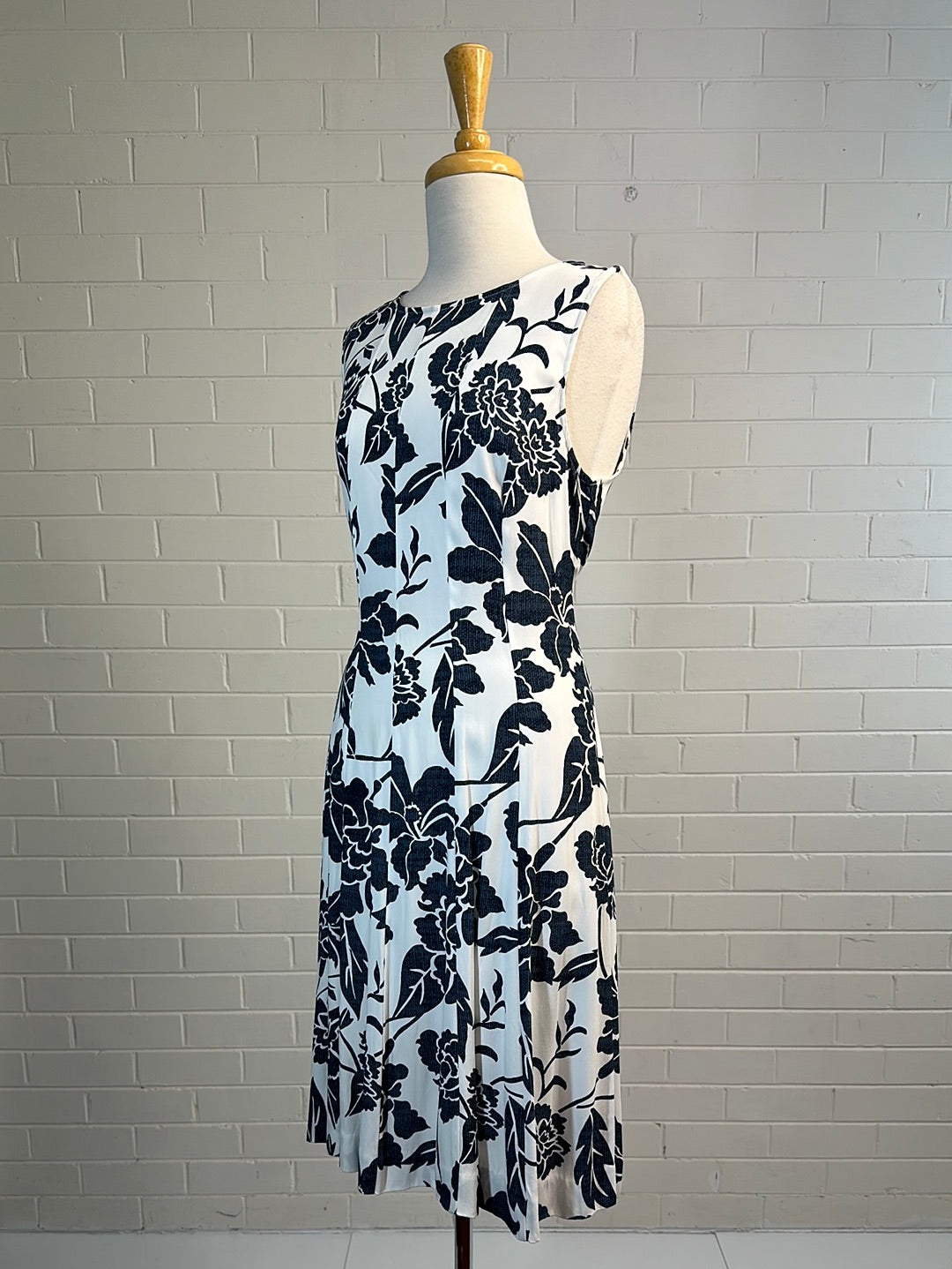 Sportscraft | dress | size 10 | knee length