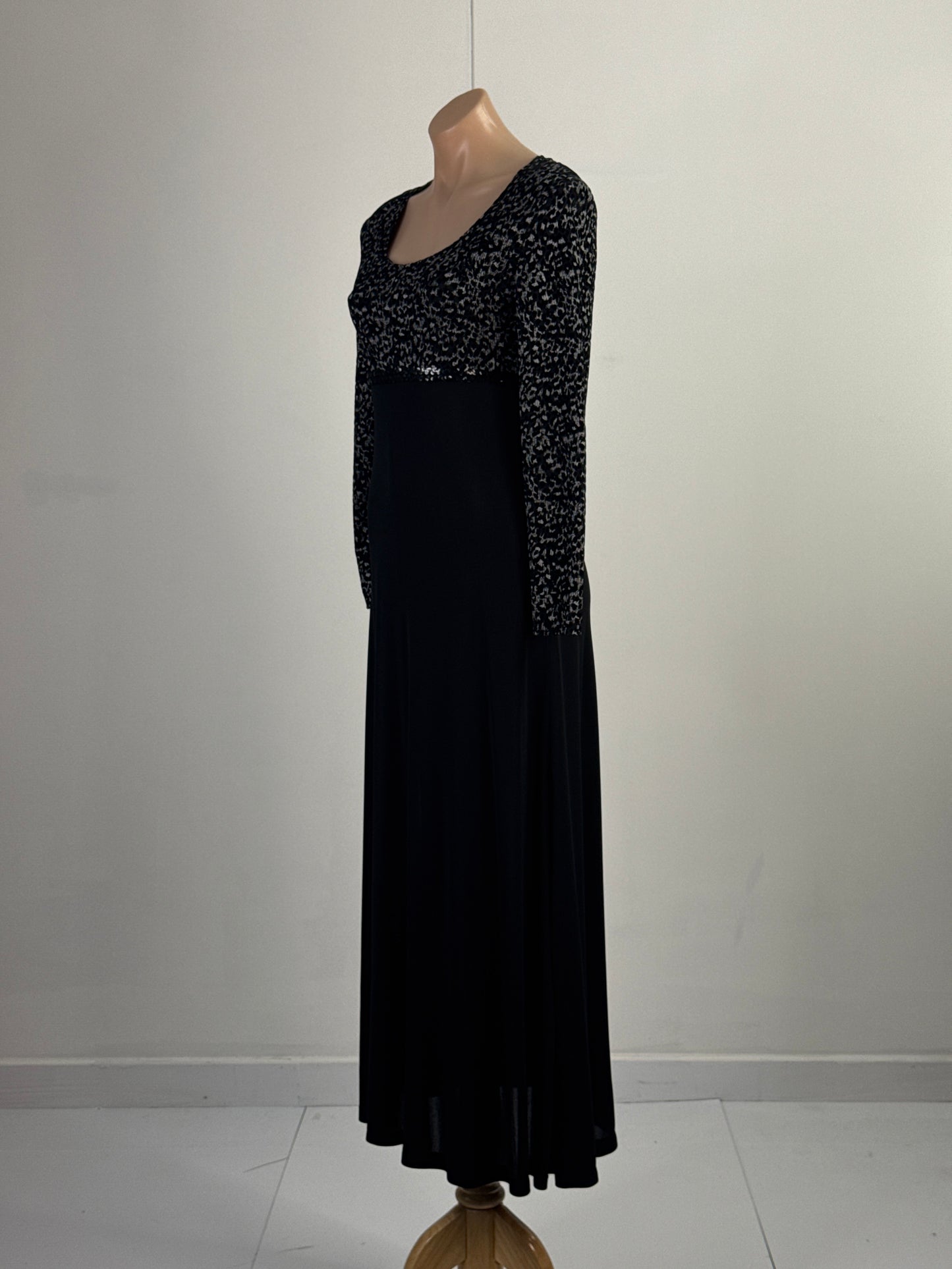Paolina | Paris | gown | size 10 | maxi length