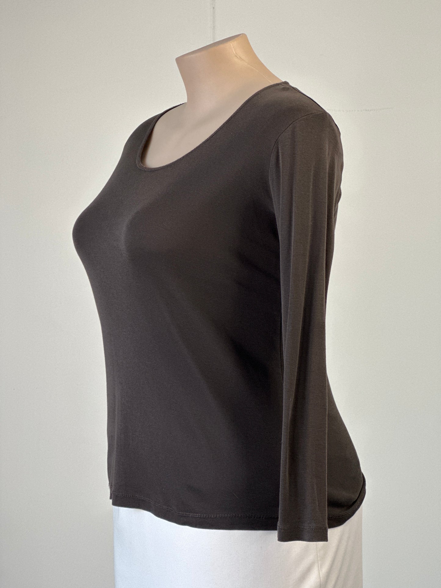 munich freedom | top | size 14 | long sleeve | 100% cotton