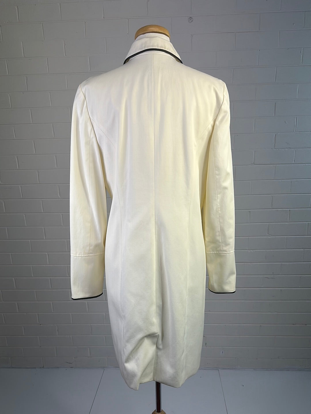 I.N.C International Concepts | coat | size 10 | single breasted