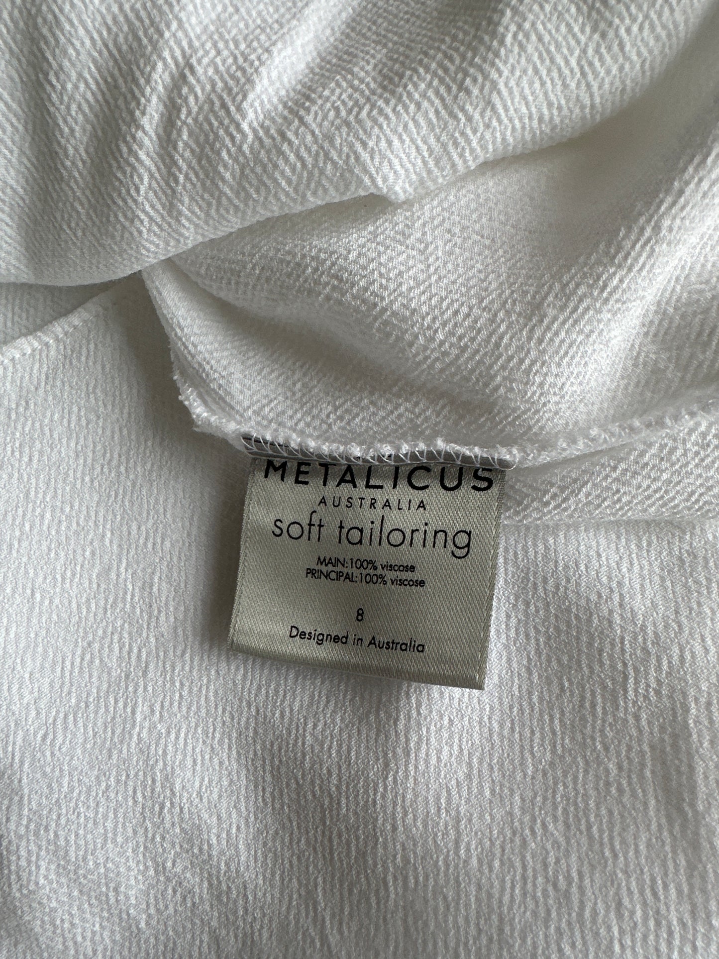Metalicus | top | size 8 | short sleeve
