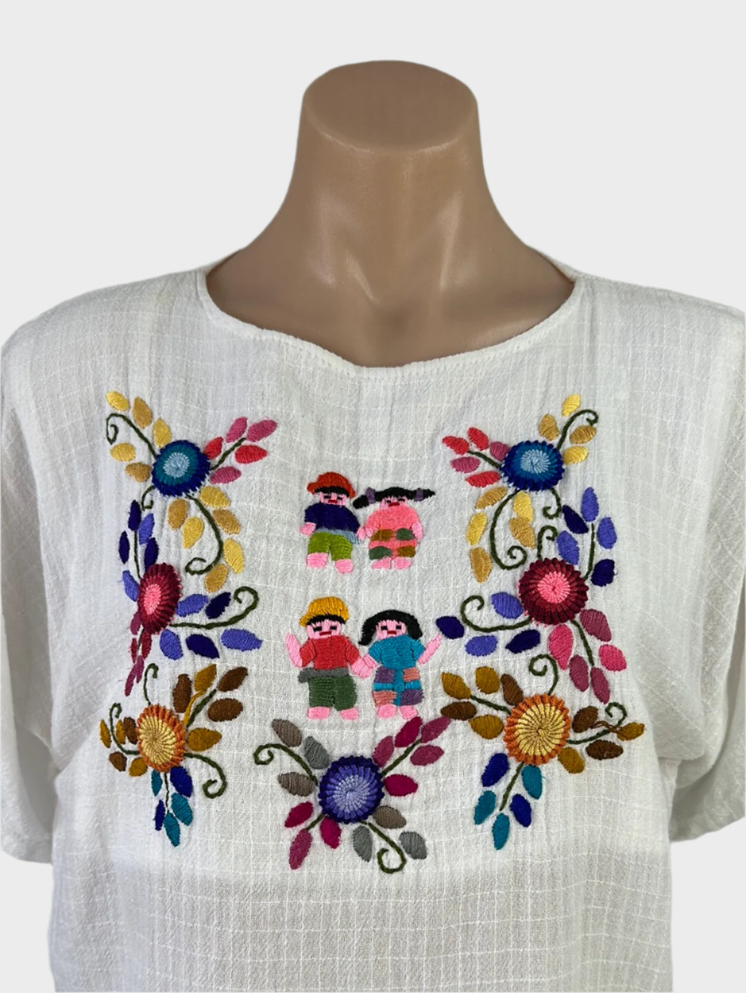 No label | top | size 10 | short sleeve | hand embroidery