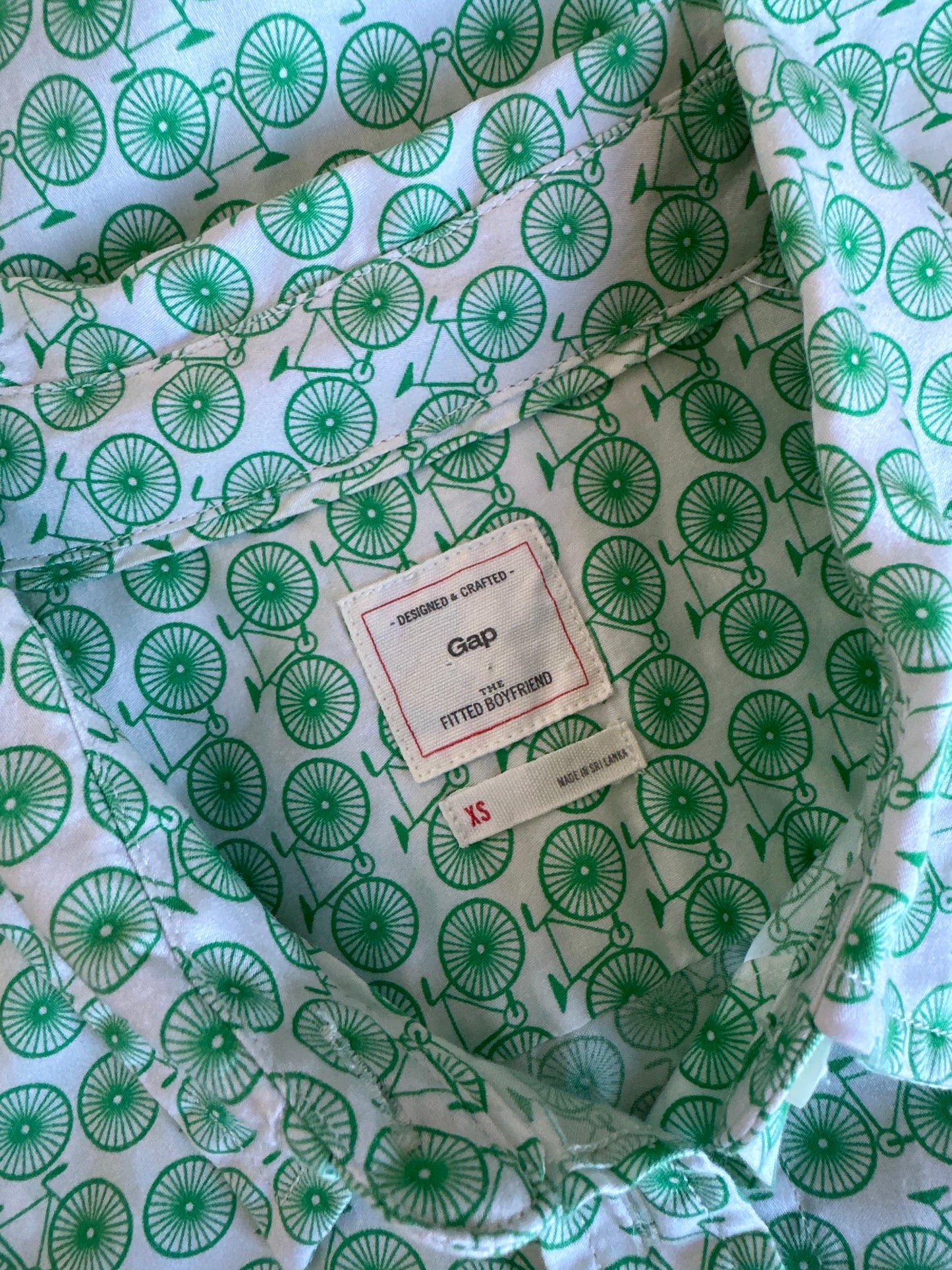 GAP | shirt | size 6 | long sleeve | 100% cotton