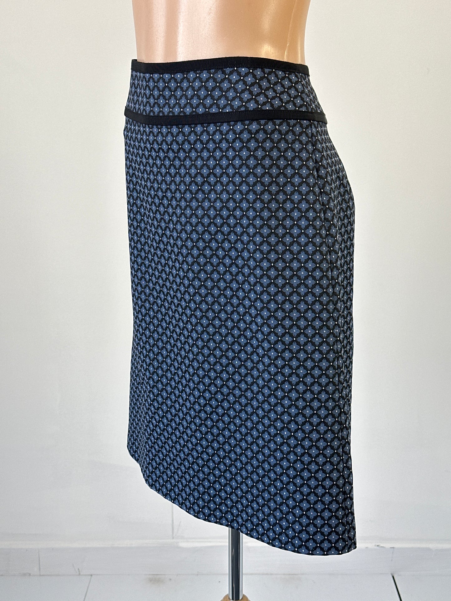 Anna Thomas | skirt | size 12 | knee length | made in Australia 🇦🇺