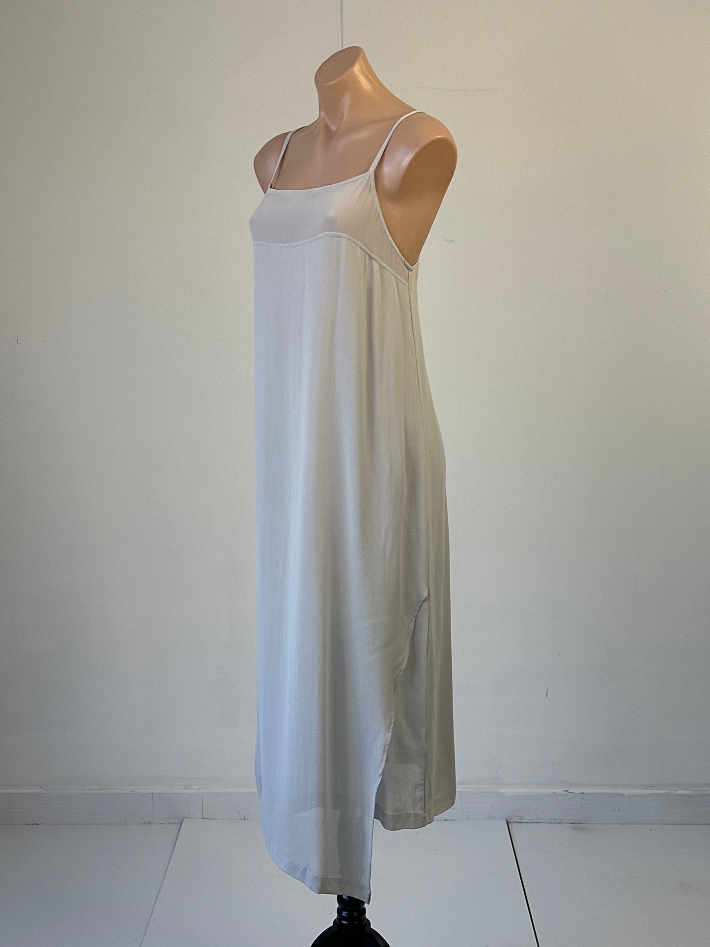 Walker & Beck | dress | size 10 | maxi length | new with tags