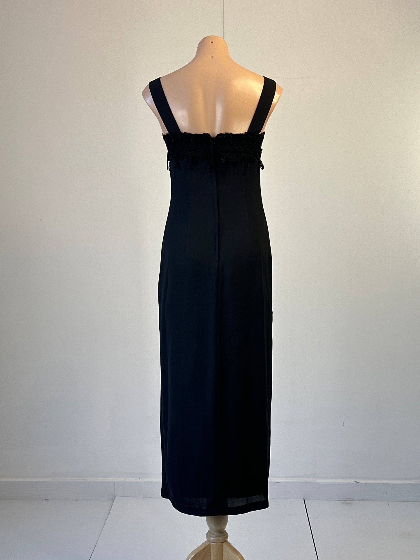 Mr K | vintage 90's | gown | size 8 | maxi length | made in Australia 🇦🇺