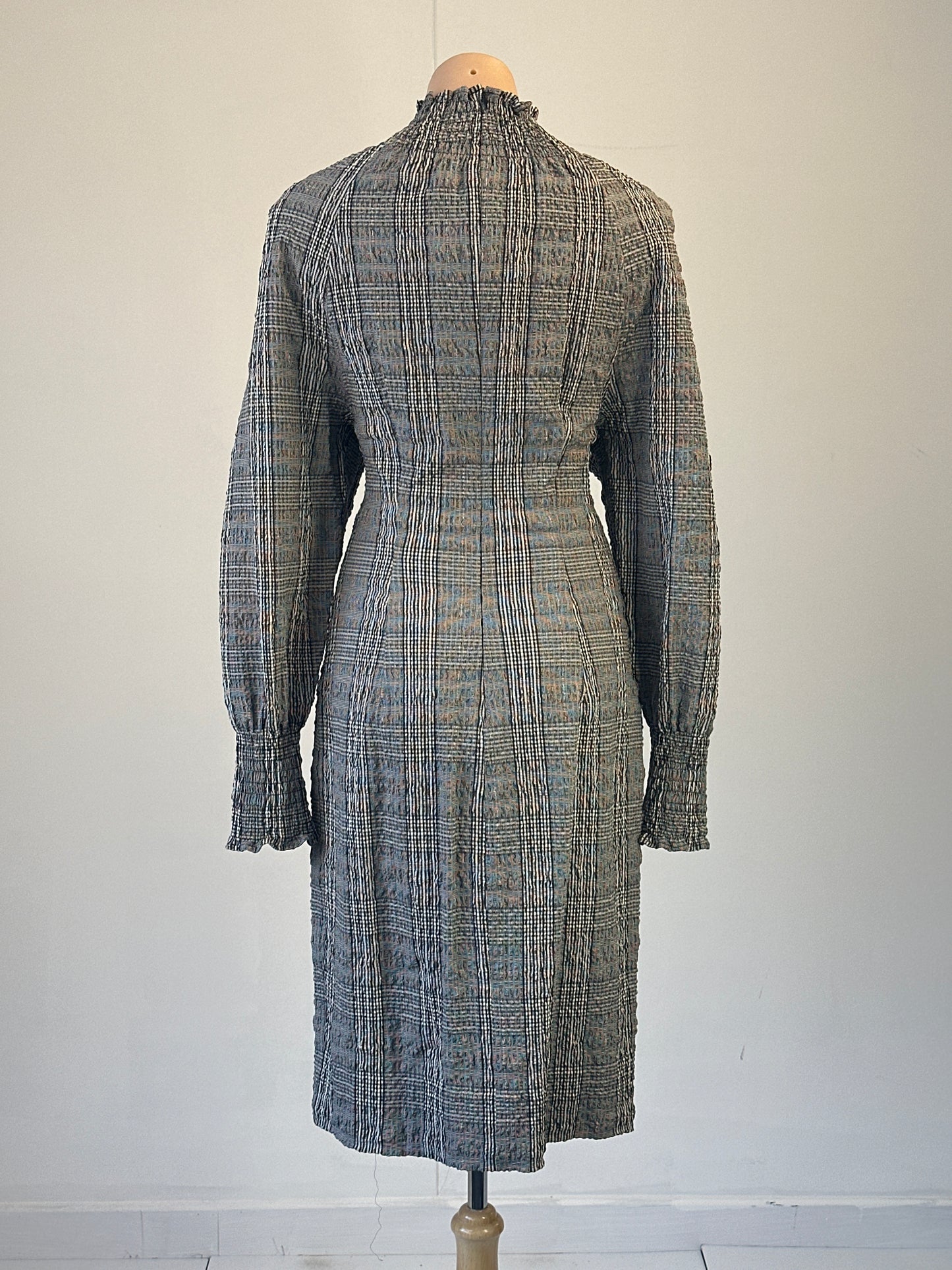 bassike | dress | size 10 | knee length | made in Australia 🇦🇺