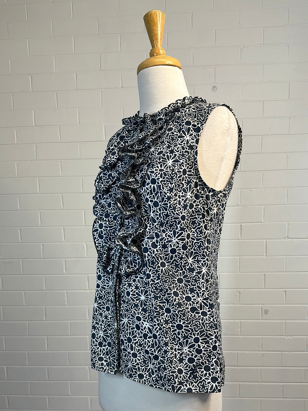 Nautica | top | size 8 | sleeveless