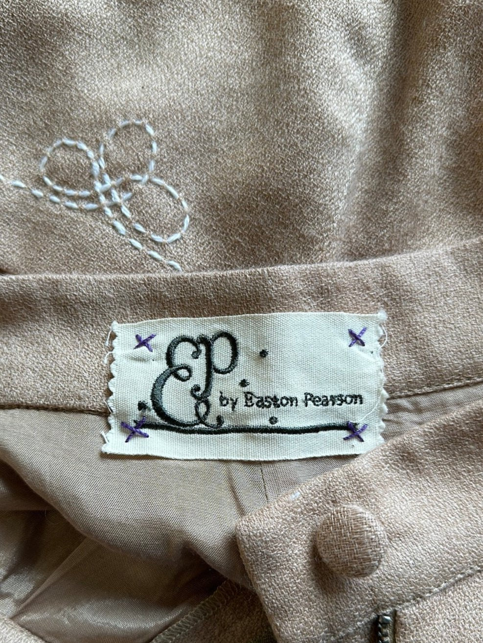 Easton Pearson | vintage 90's | shorts | size 10 | high rise waist | 100% wool