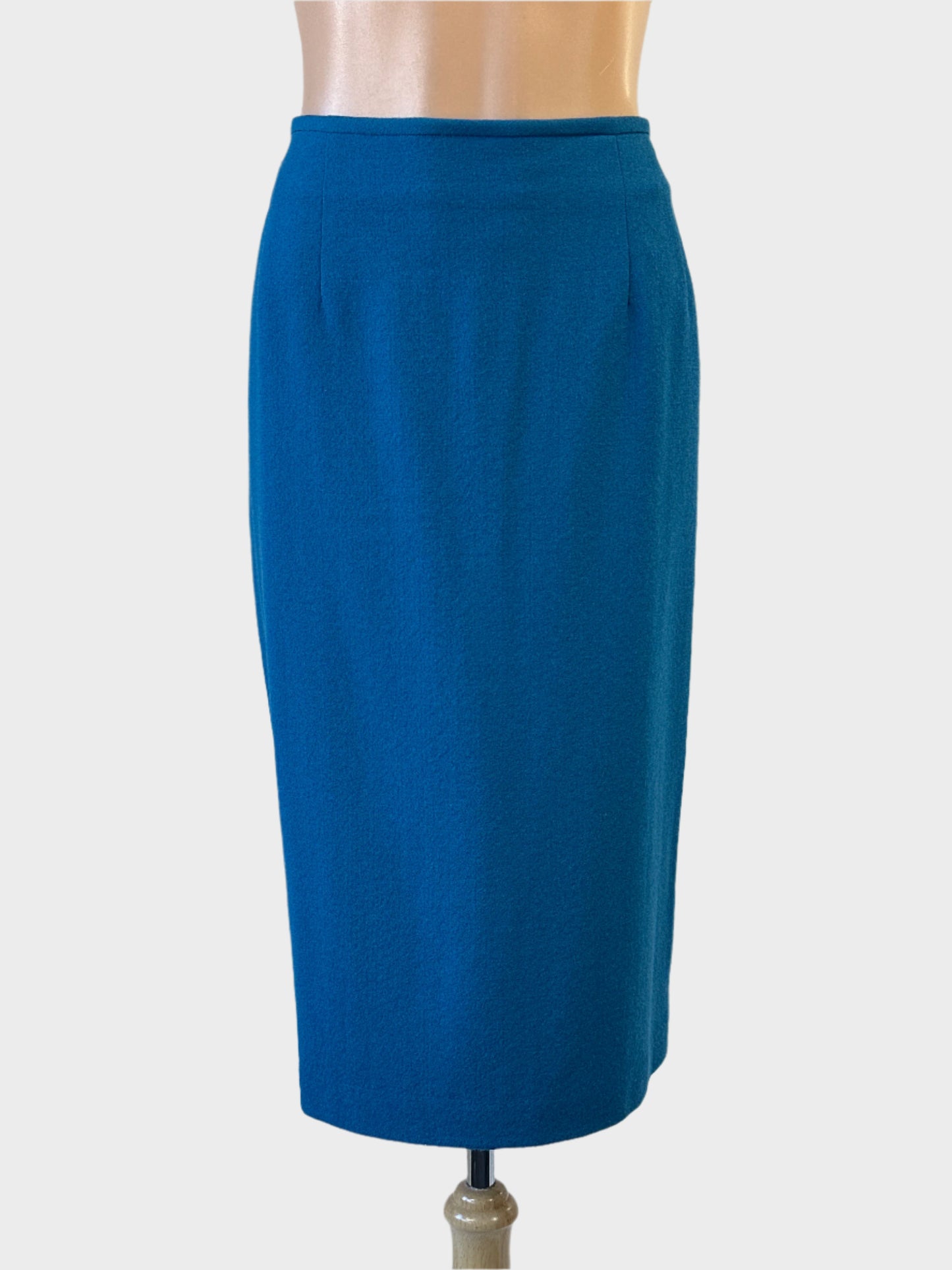 Basically Classic straight skirt in blue wool crepe with narrow waistband for office wear.