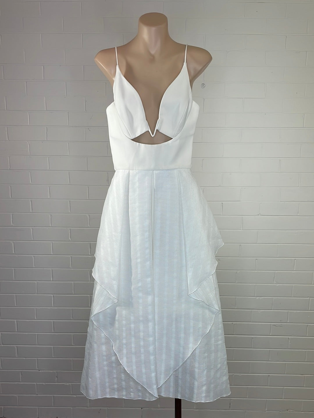 Nicholas | dress | size 8 | midi length