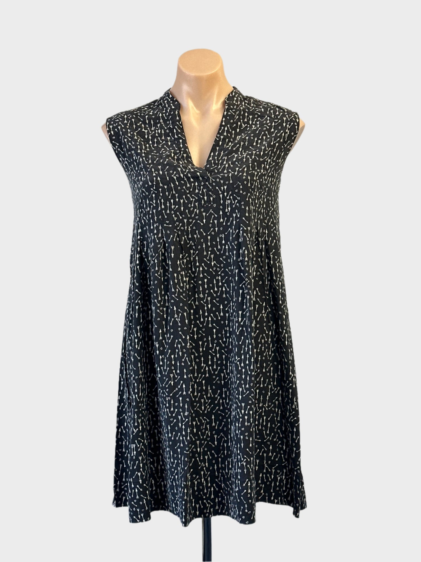 MARCS sleeveless shift dress in grey and white arrow print for office or smart casual wear.