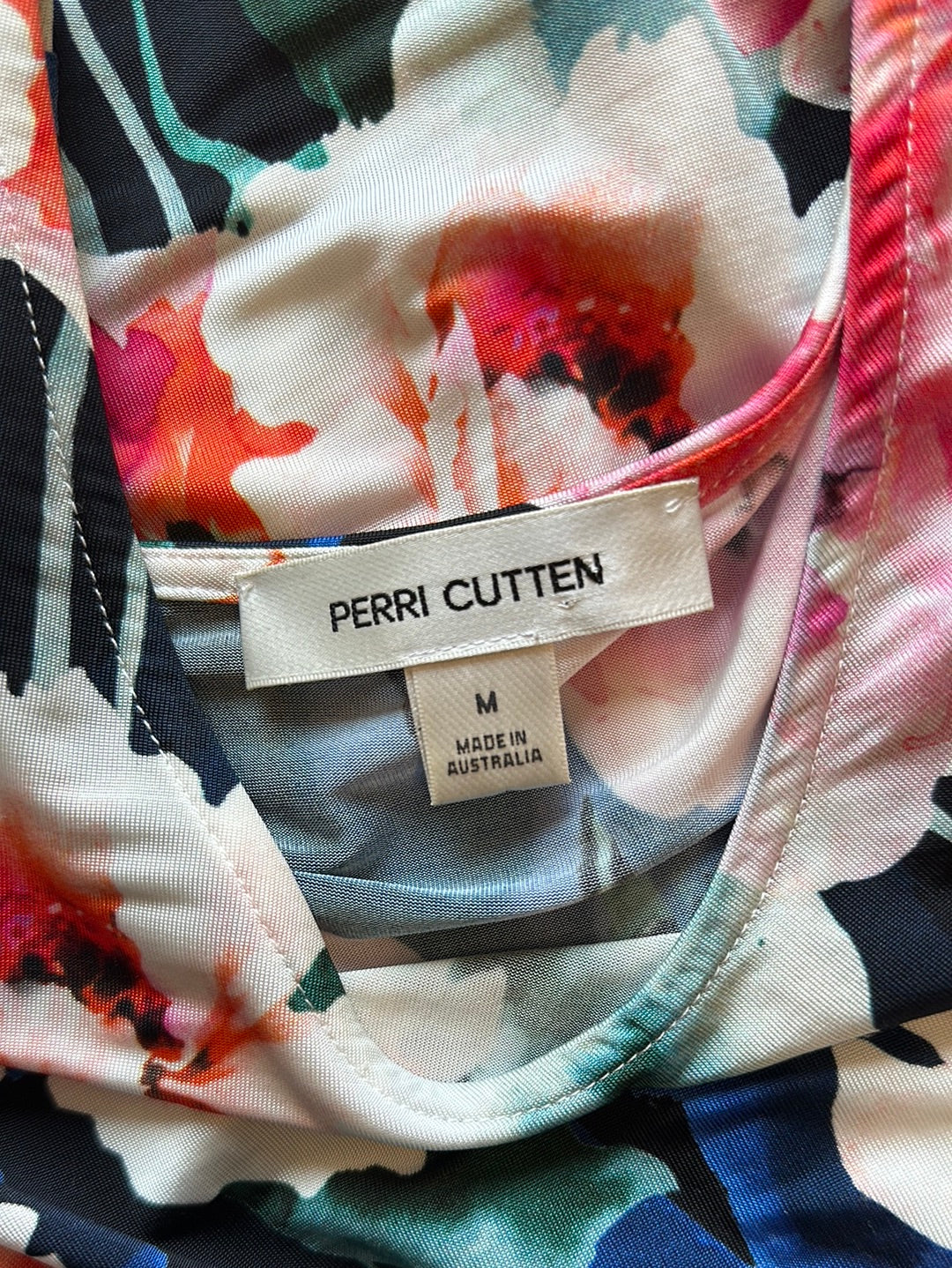 Perri Cutten | top | size 12 |sleeveless | made in Australia 🇦🇺