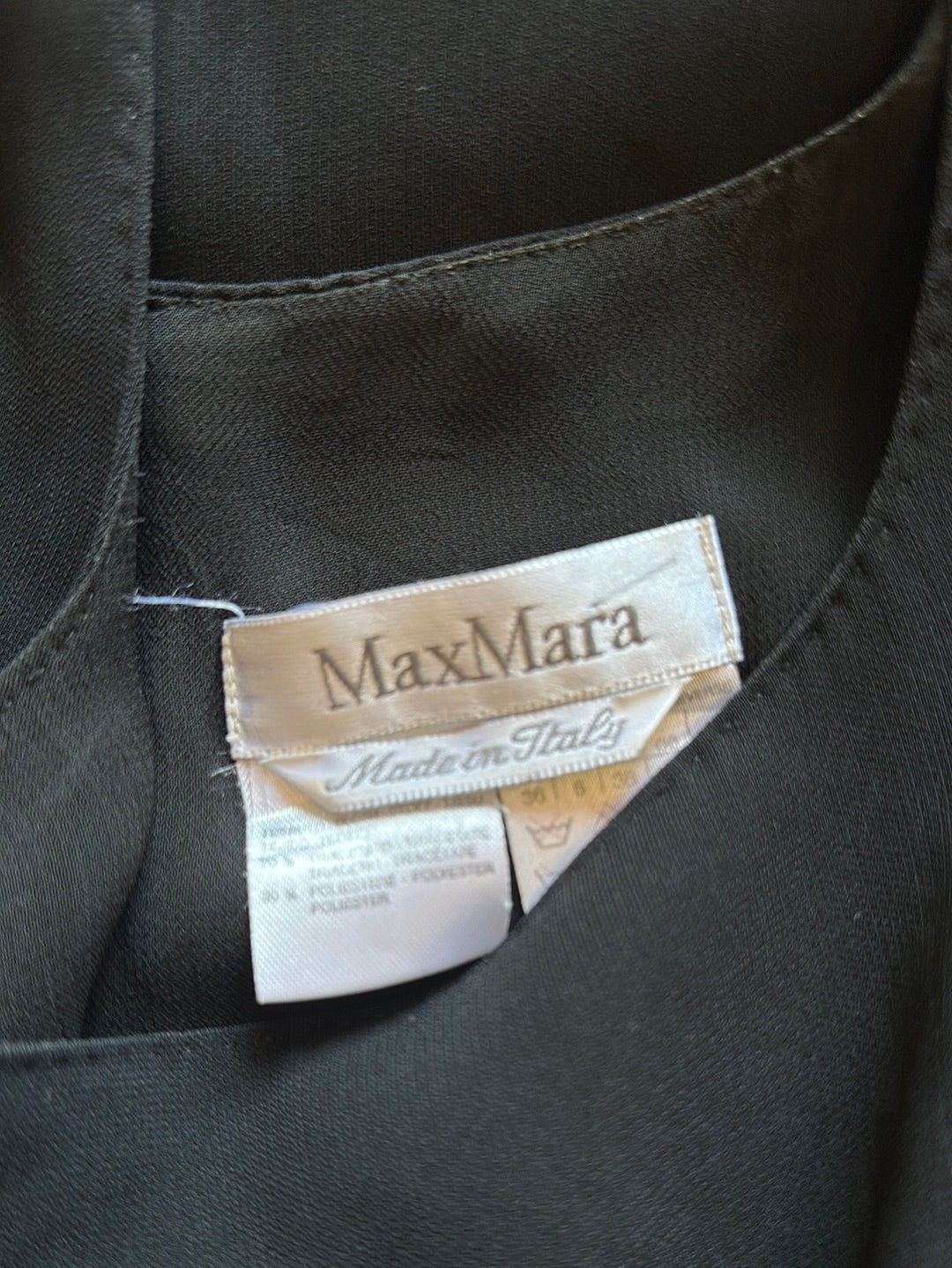 Max Mara | Italy | dress | size 8 | knee length | made in Italy