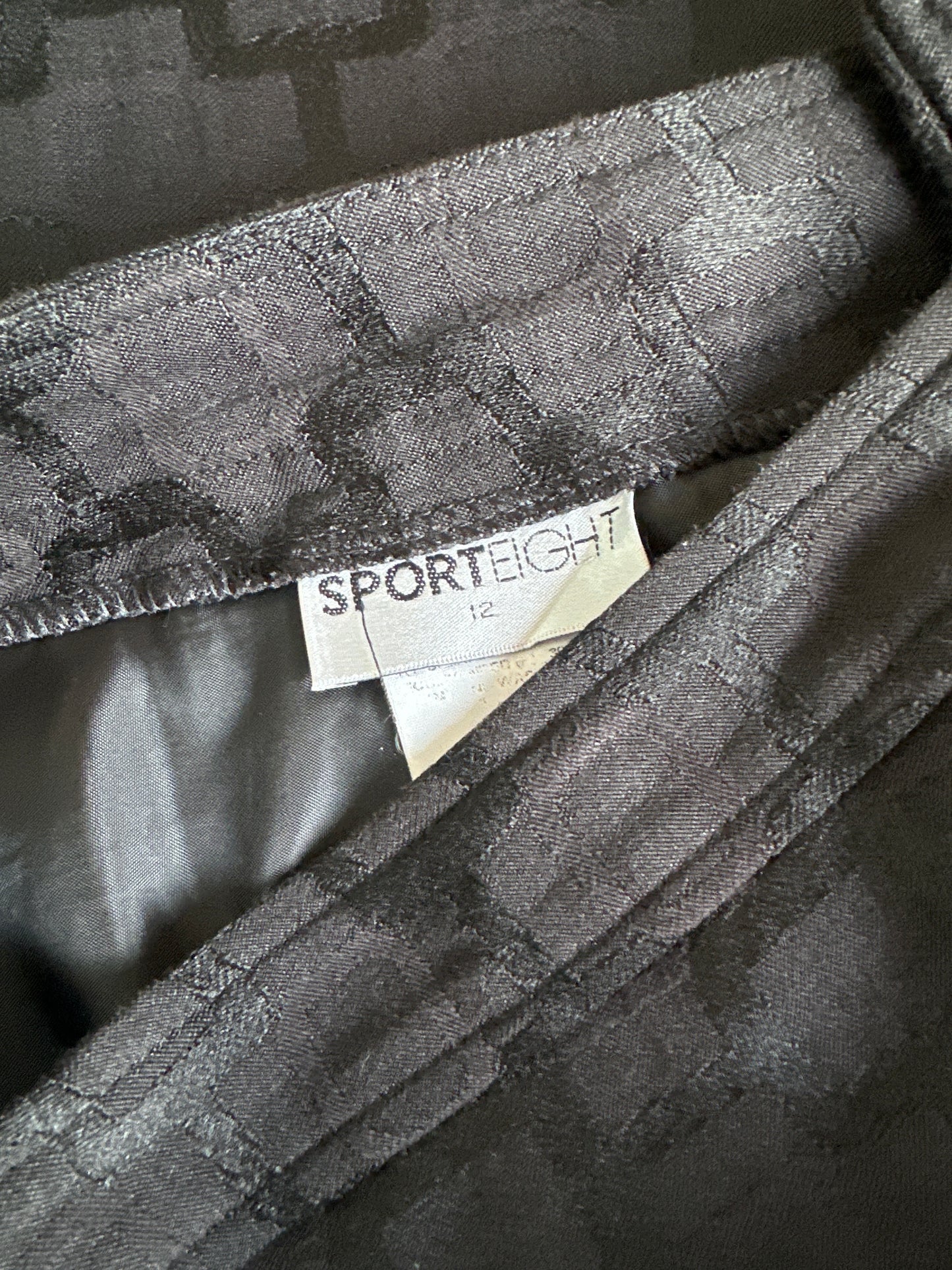 SportEight | skirt | size 12 | knee length | made in Australia 🇦🇺