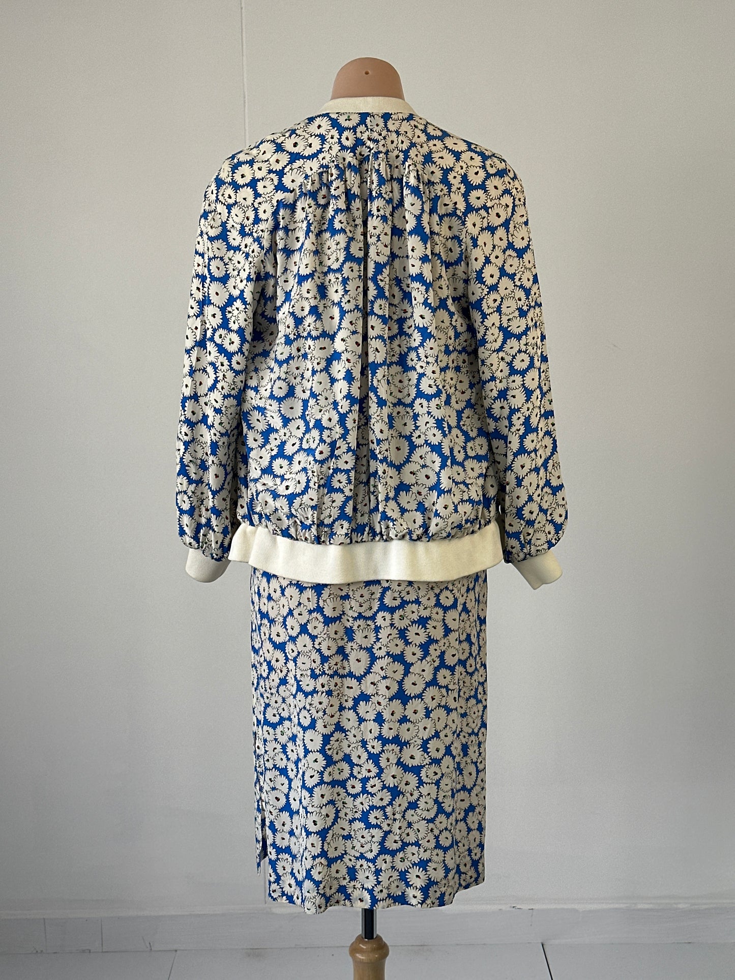 Simona | vintage 80's | dress & jacket set | size 10 | midi length | 100% silk