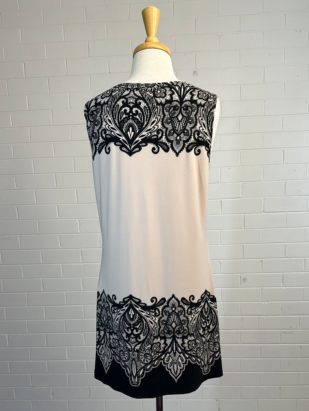 Joseph Ribkoff | Montreal | dress | size 12 | mini length | made in Canada