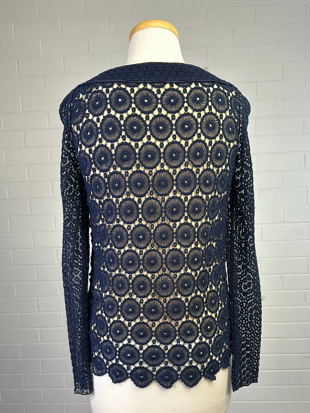 Tory Burch | New York | top | size 8 | long sleeve | 100% cotton