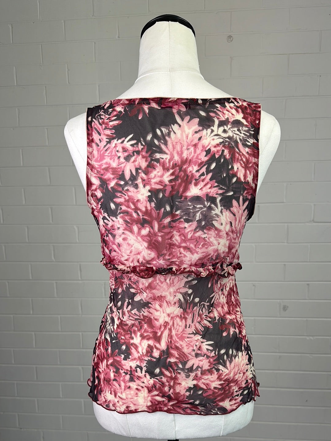 Alannah Hill | top | size 8 | sleeveless | 100% silk | made in Australia 🇦🇺