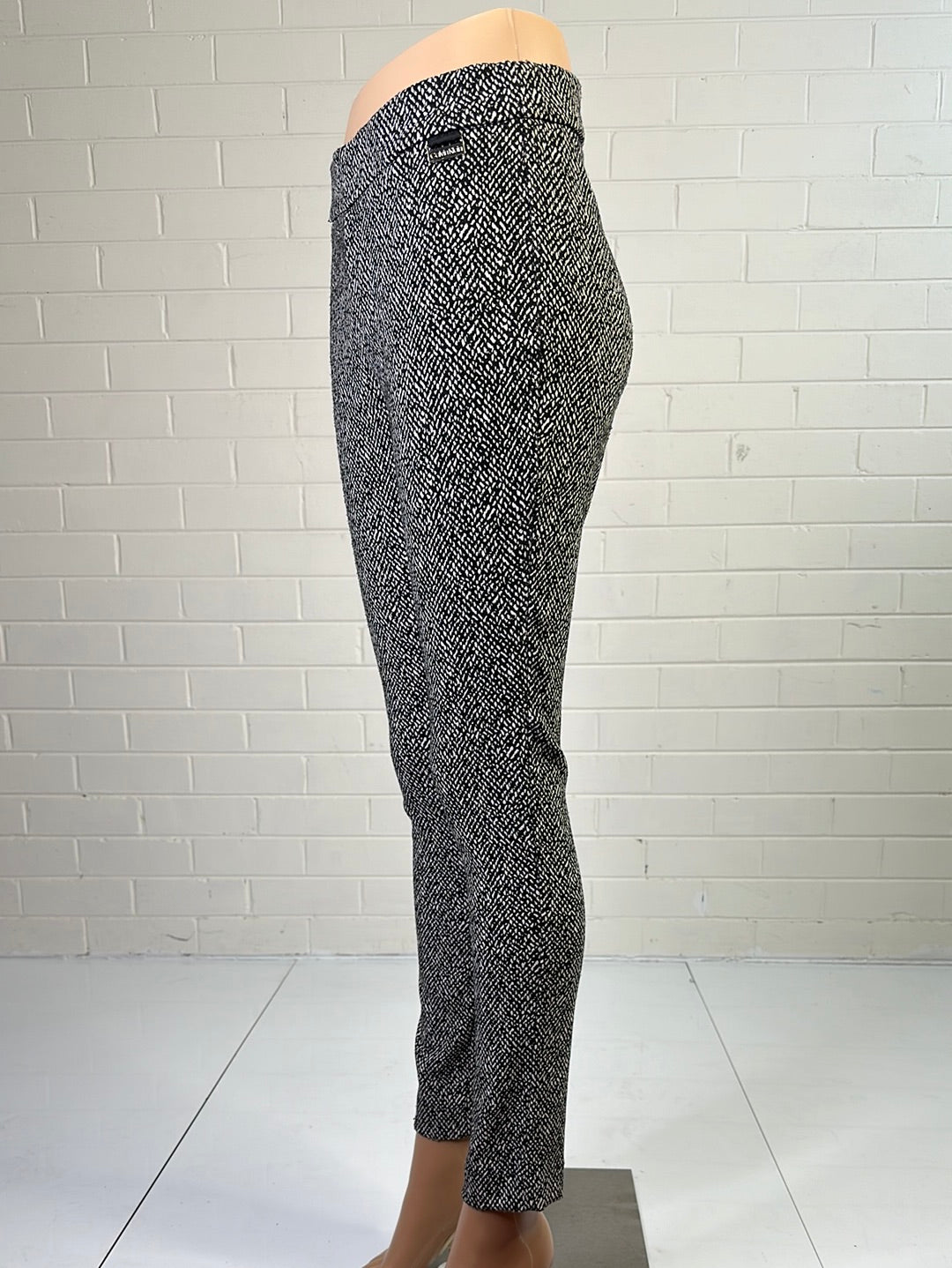 Calvin Klein | US | pants | size 8 | skinny leg