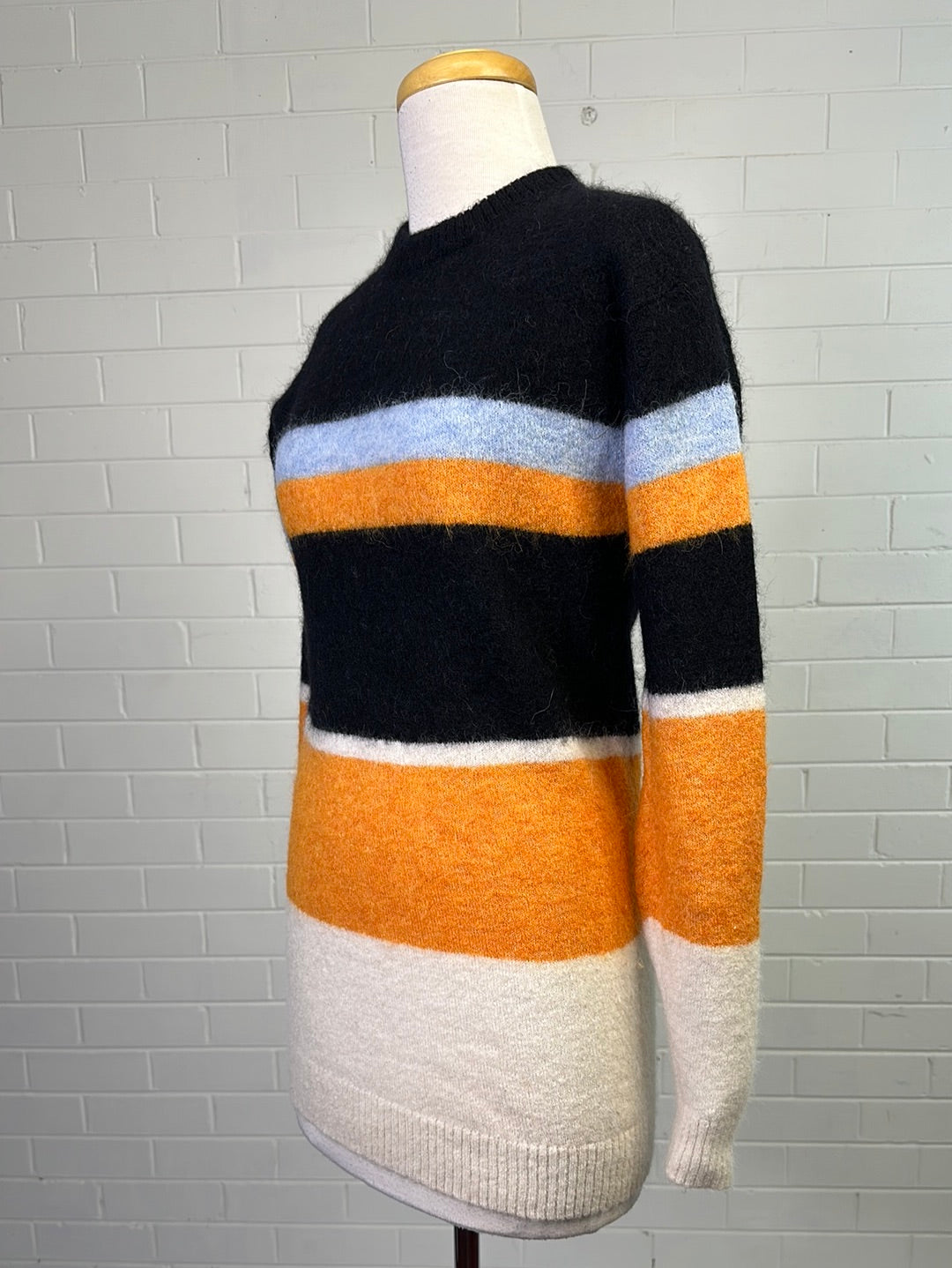 Country Road | sweater | size 6 | crew neck