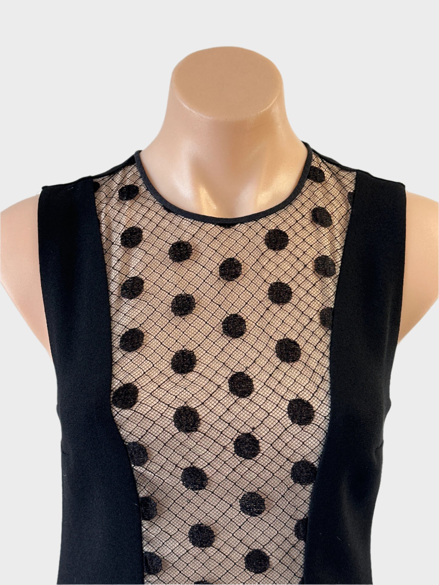 WILLOW | top | size 10 | sleeveless