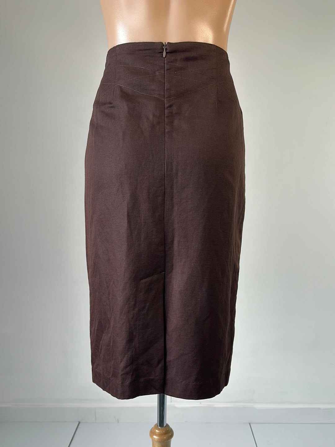 Angela Lewis | New Zealand | vintage 90's | skirt | size 12 | knee length