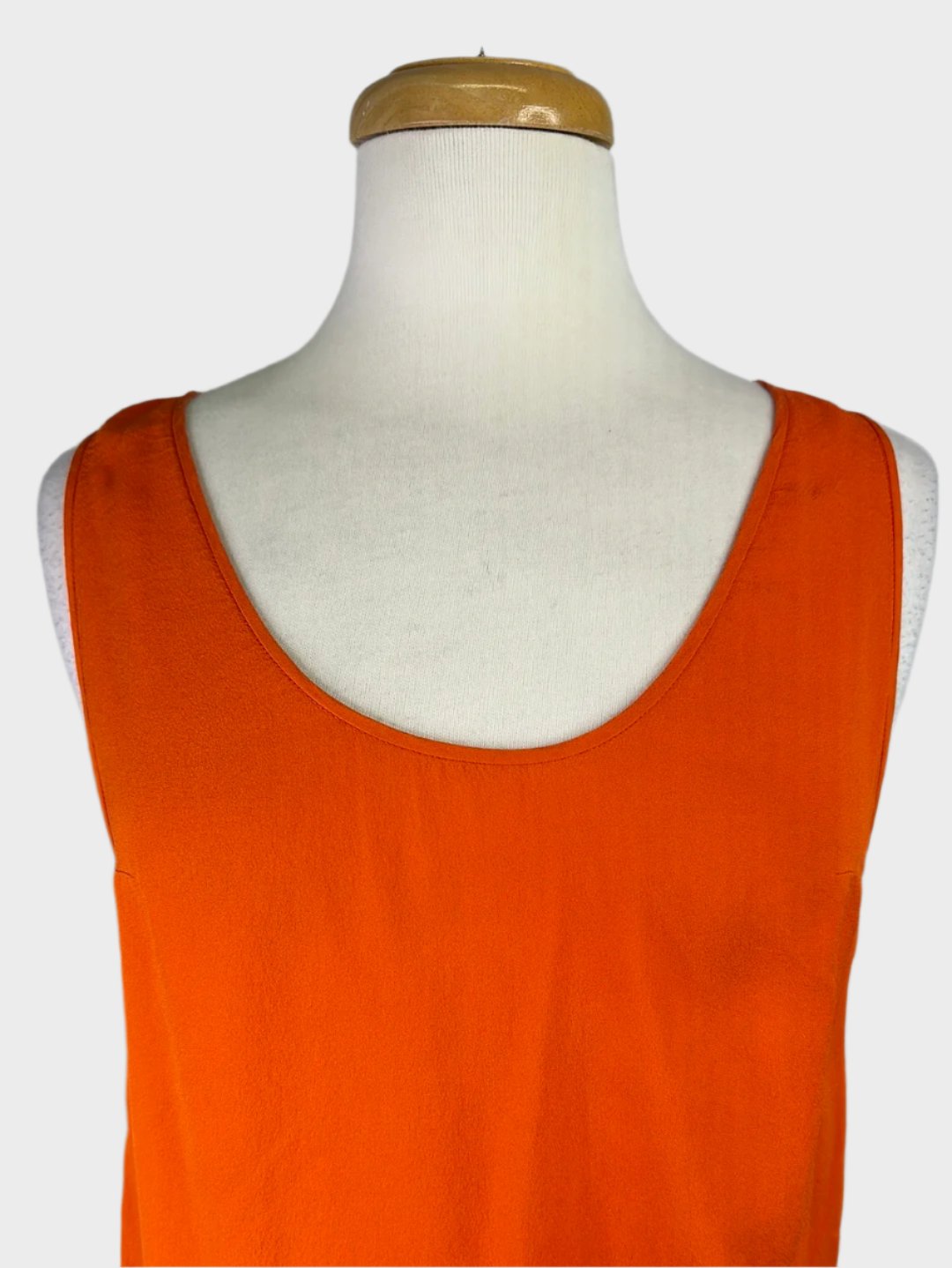 WILLOW | top | size 10 | sleeveless | 100% silk