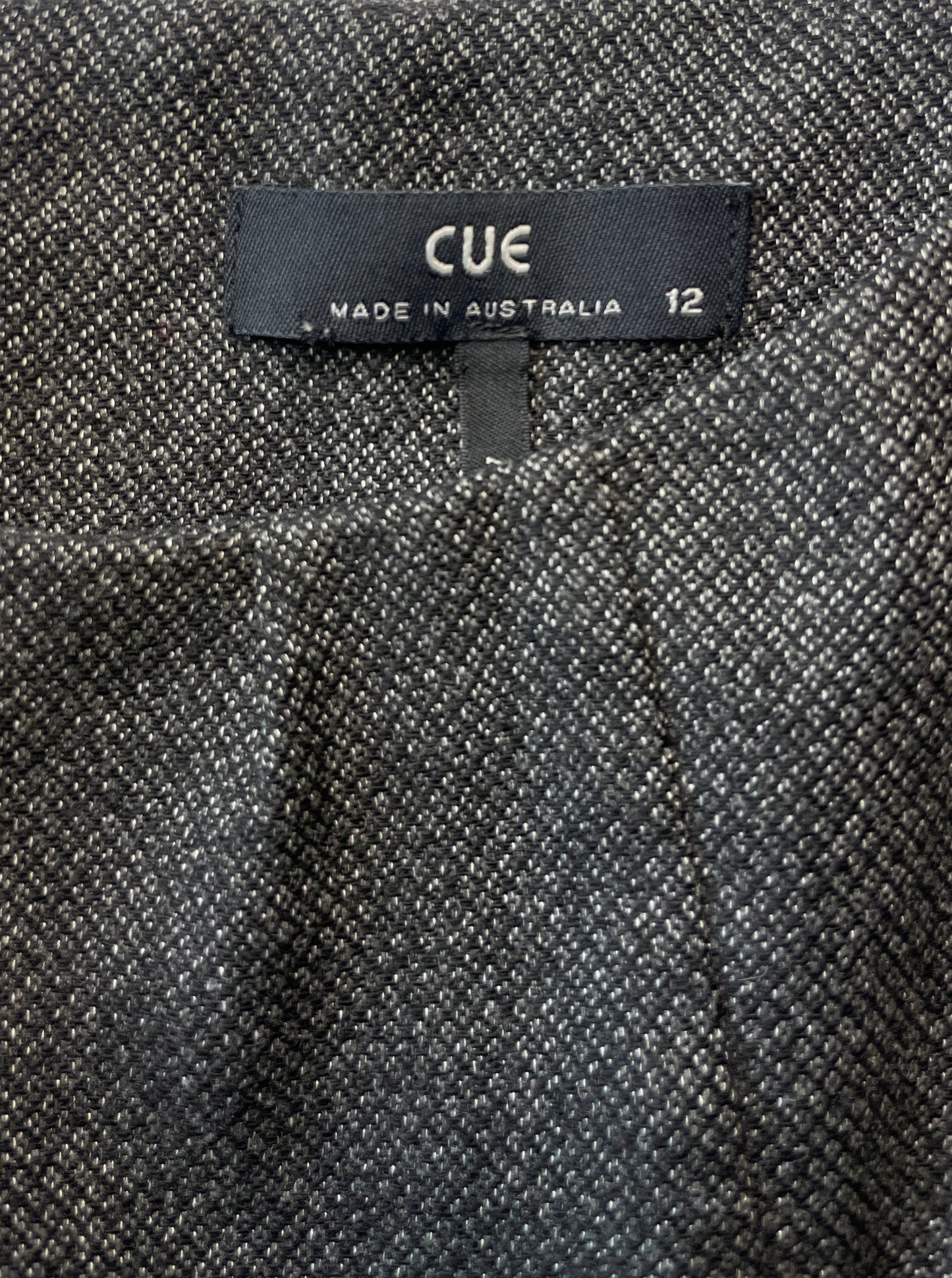 Cue | dress | size 12 | knee length | made in Australia 🇦🇺